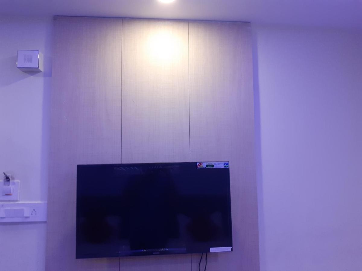 Hotel Delight Deluxe Pipra Dewās Zewnętrze zdjęcie